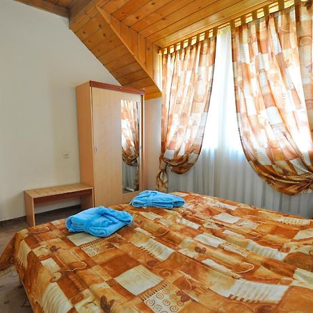 Grand Orzu Hotel Ташкент Екстериор снимка