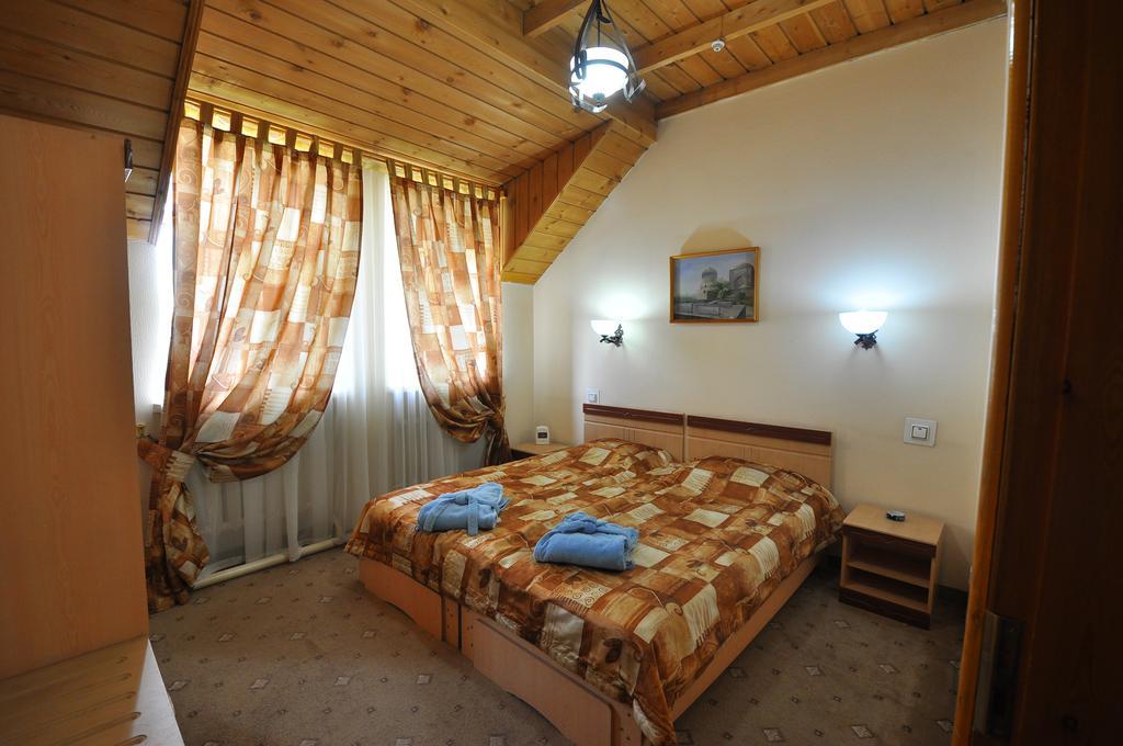 Grand Orzu Hotel Ташкент Екстериор снимка