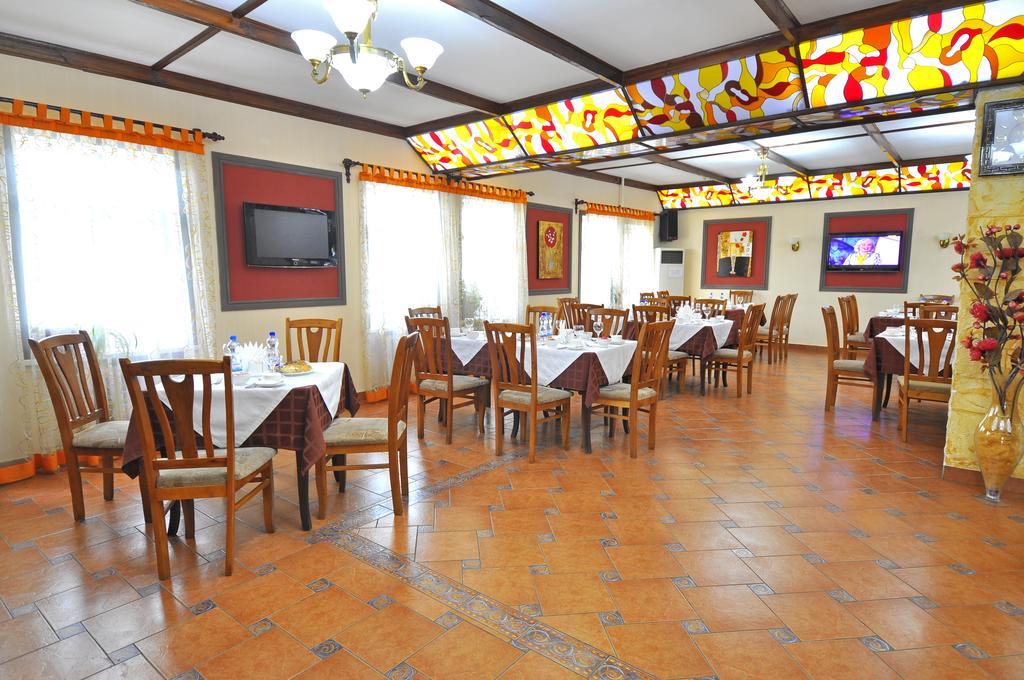 Grand Orzu Hotel Ташкент Екстериор снимка