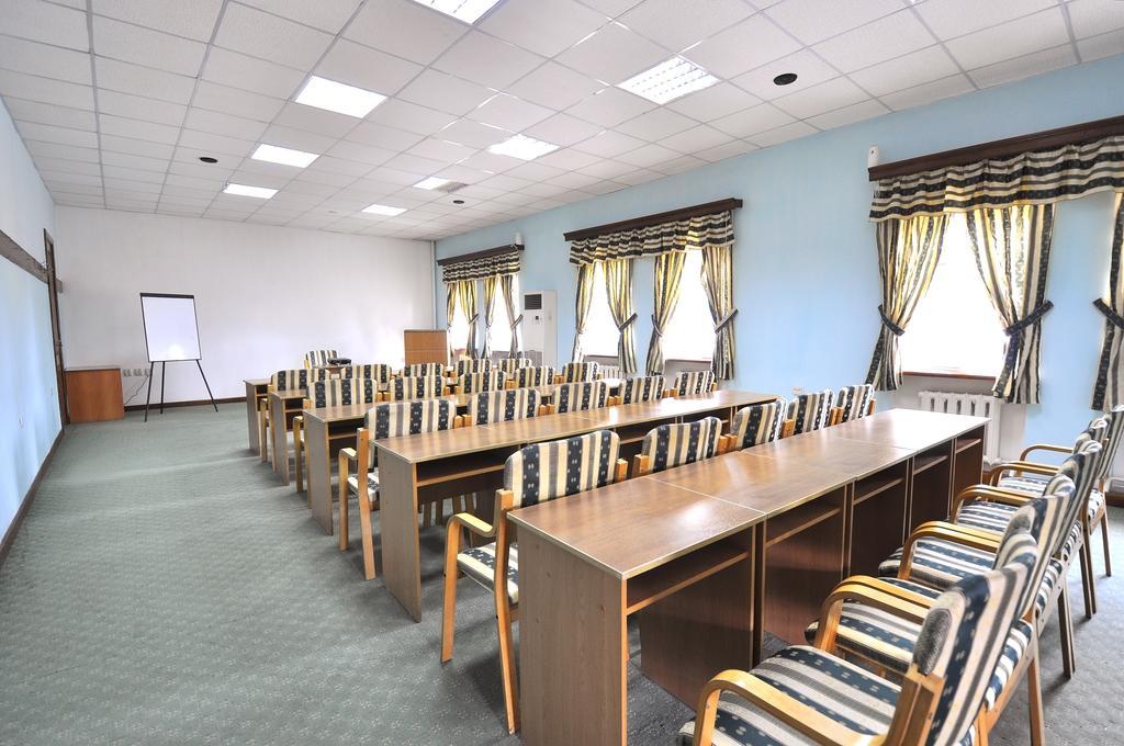 Grand Orzu Hotel Ташкент Екстериор снимка