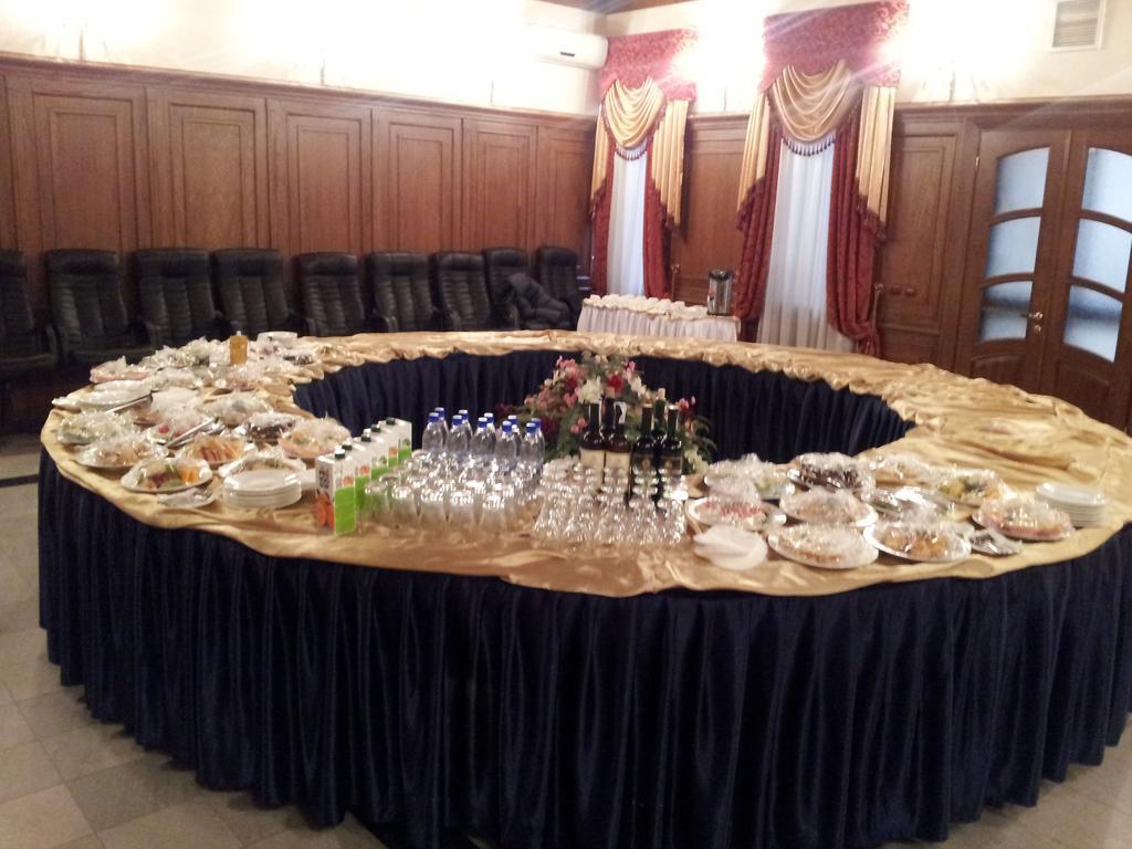 Grand Orzu Hotel Ташкент Екстериор снимка