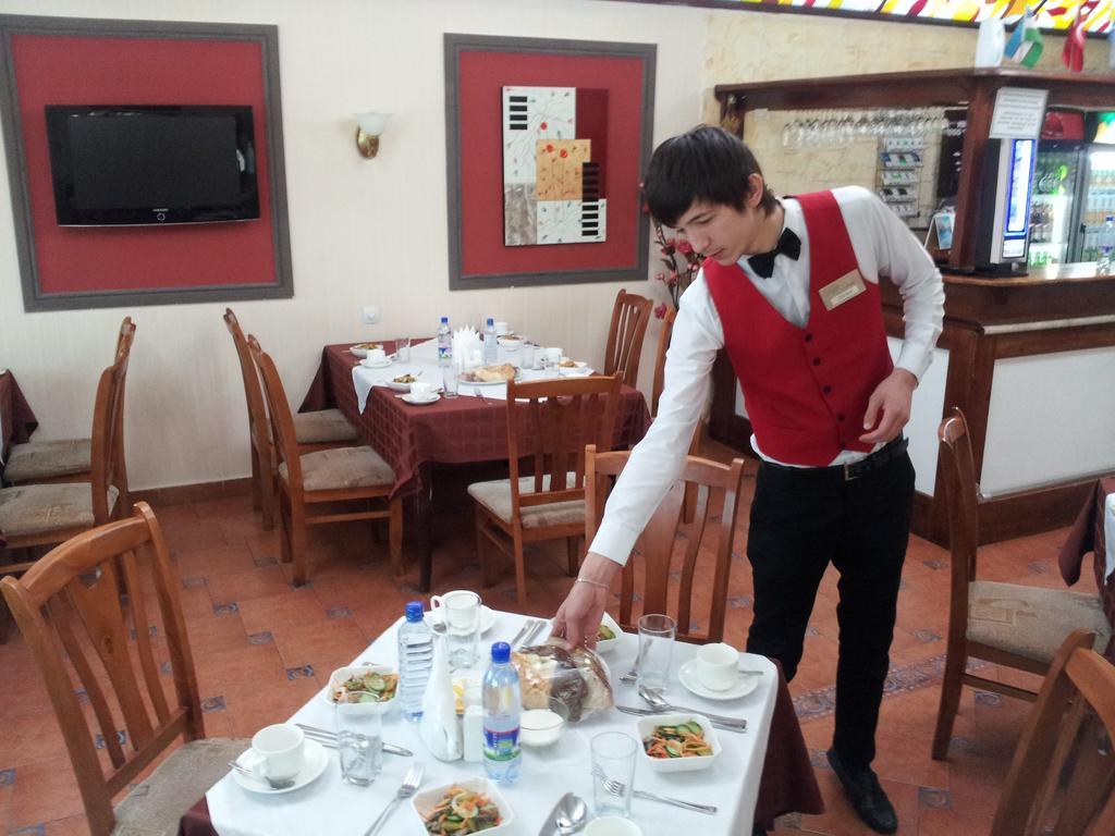 Grand Orzu Hotel Ташкент Екстериор снимка