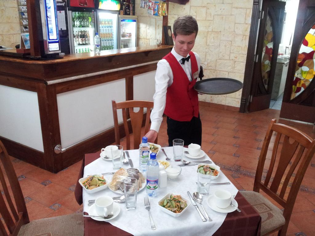 Grand Orzu Hotel Ташкент Екстериор снимка
