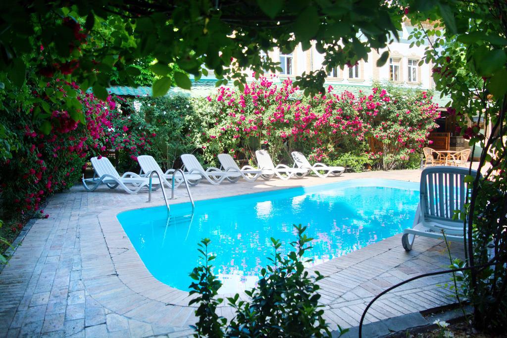Grand Orzu Hotel Ташкент Екстериор снимка