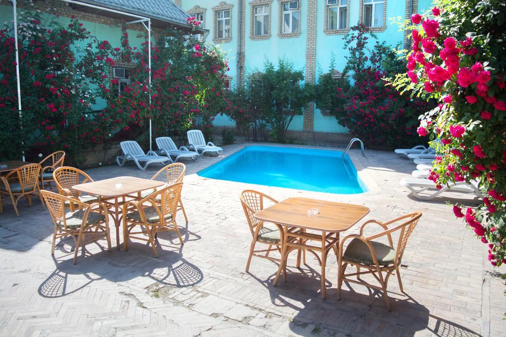 Grand Orzu Hotel Ташкент Екстериор снимка