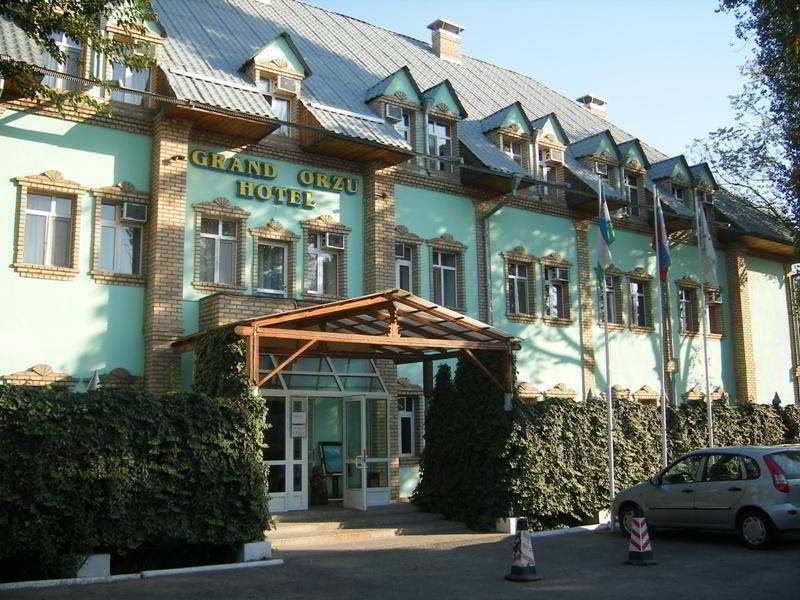 Grand Orzu Hotel Ташкент Екстериор снимка